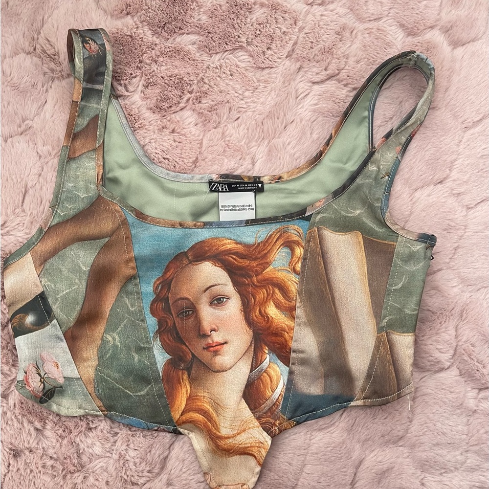 Zara the birth of Venus corset top

#zara #boho #corset #top #venus